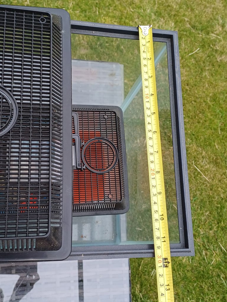 Terrarium and hamster bits