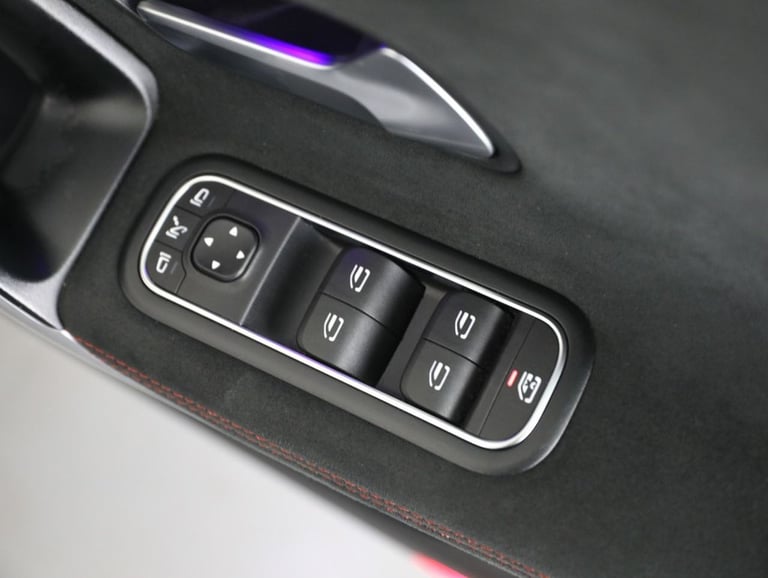 2023 Mercedes-Benz CLA 1.3 CLA250e 15.6kWh AMG Line Night Edition (Premium Plus) Coupe 4dr Petrol...