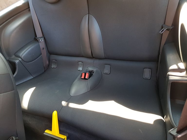 Mini Cooper, HATCHBACK, Hatchback, 2006, Manual, 1598 (cc), 3 doors