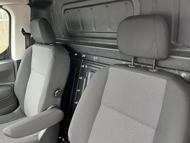 2022 Vauxhall Combo Turbo D 2300 Dynamic Panel Van Diesel Manual