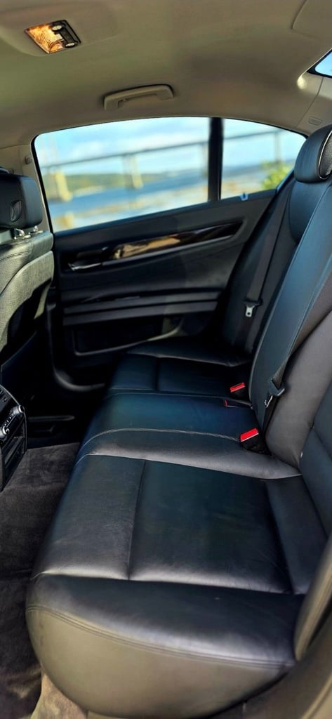 2014 14 BMW 7 SERIES 3.0 730D SE SALOON 4DR DIESEL AUTO EURO 5 (S/S) (258 PS) DI