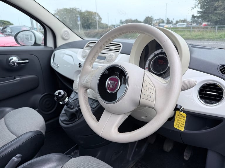 2012 Fiat 500 LOUNGE CONVERTIBLE Convertible Petrol Manual