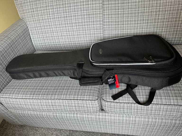 Padded Electric Guitar case by “Music Area”