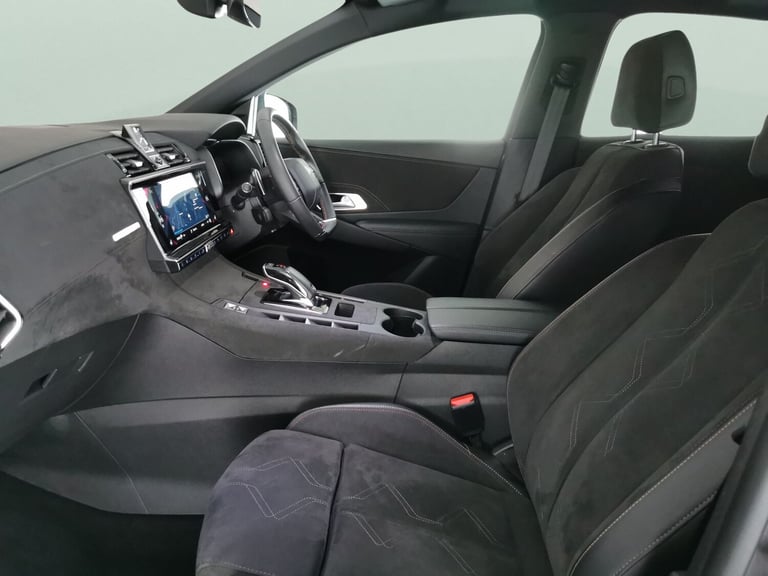 2022 DS Automobiles DS 7 1.5 BlueHDi Performance Line + 5dr EAT8 HATCHBACK DIESEL Automatic