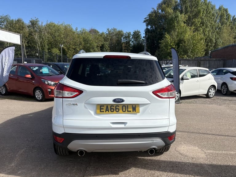 2016 Ford Kuga 2.0 TDCi Titanium SUV 5dr Diesel Manual 2WD Euro 6 (s/s) (150 ps) HATCHBACK Diesel...