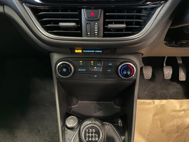 2018 Ford Fiesta 1.0T EcoBoost Zetec Euro 6 (s/s) 3dr HATCHBACK Petrol Manual