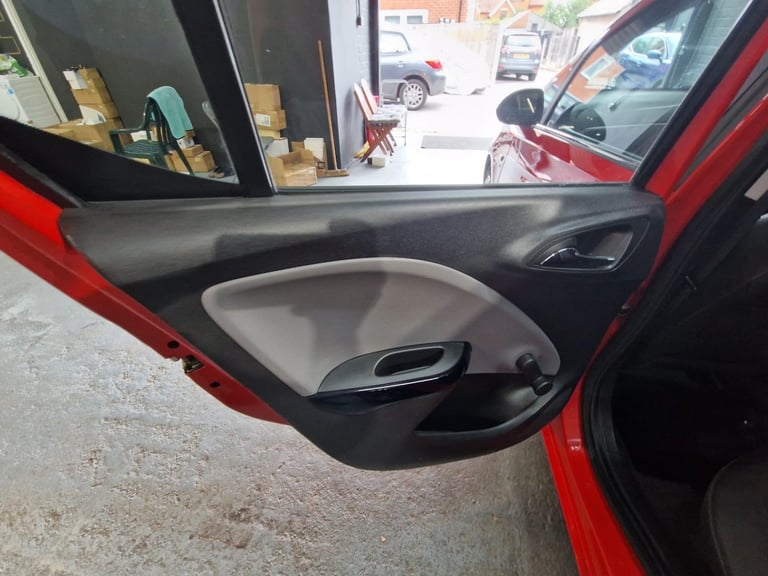 2016 Vauxhall Corsa 1.4T [100] ecoFLEX SE 5dr HATCHBACK Petrol Manual