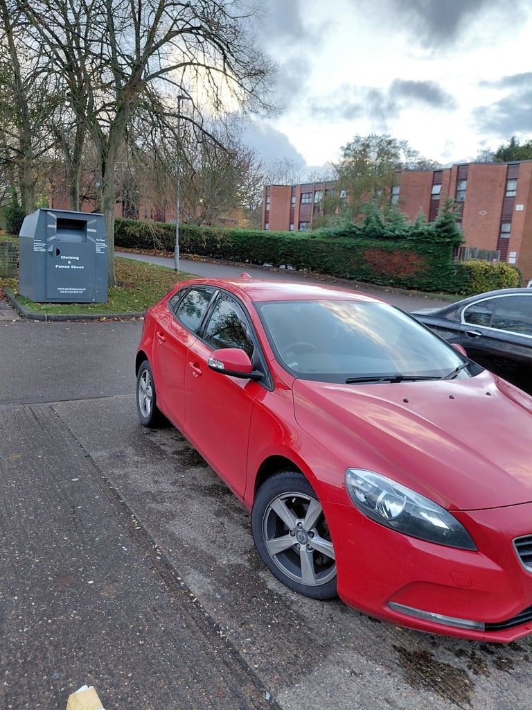 Volvo, V40, Hatchback, 2015, Manual, 1560 (cc), 5 doors