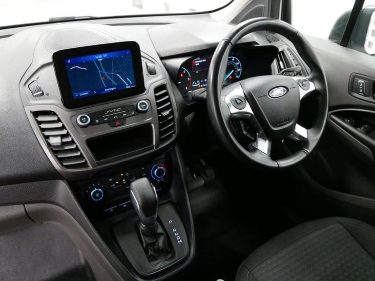 2022 TRANSIT CONNECT 1.5 EBL 120 BHP L2 250 TREND AUTOMATIC ( SAT NAV + AIR CON)