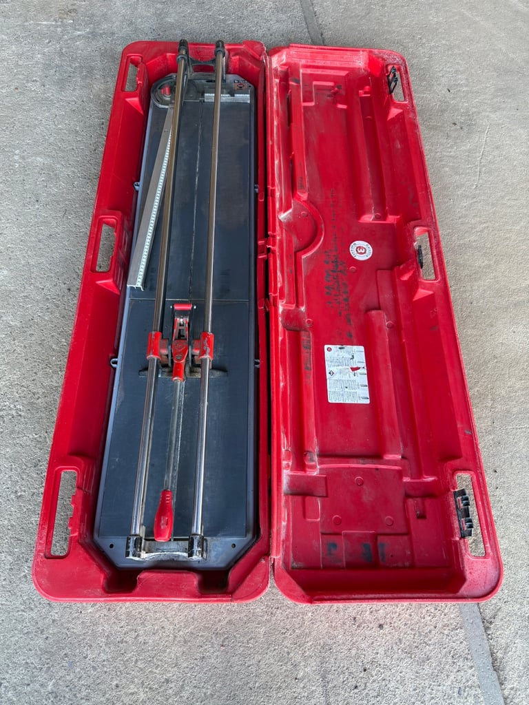 Large 1200mm tile cutter