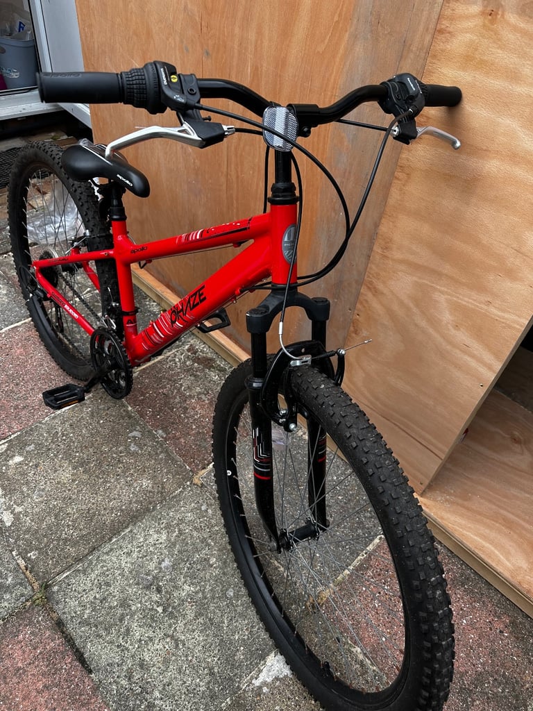 image for Apollo red cycle