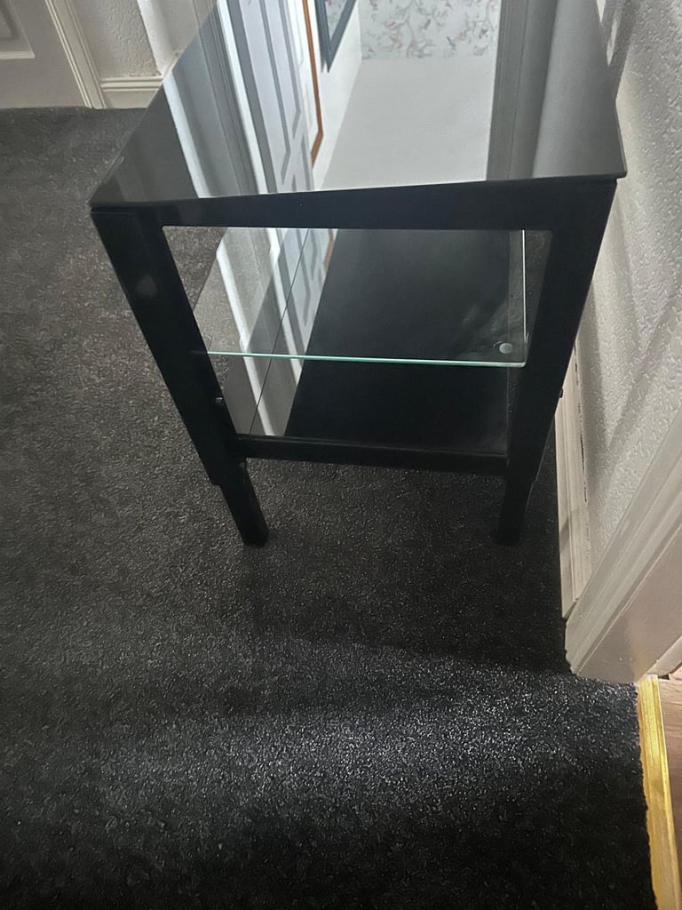 TV  STAND