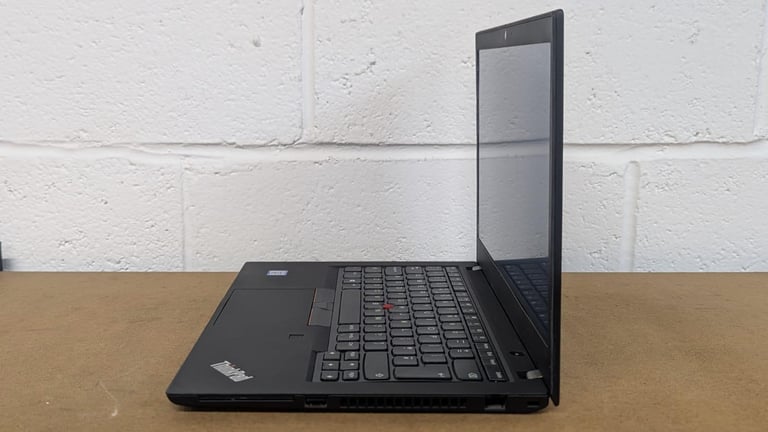 Lenovo ThinkPad T490 14" Laptop – Intel Core i5-8565U | 8GB RAM | 256GB SSD | Windows 11 Pro