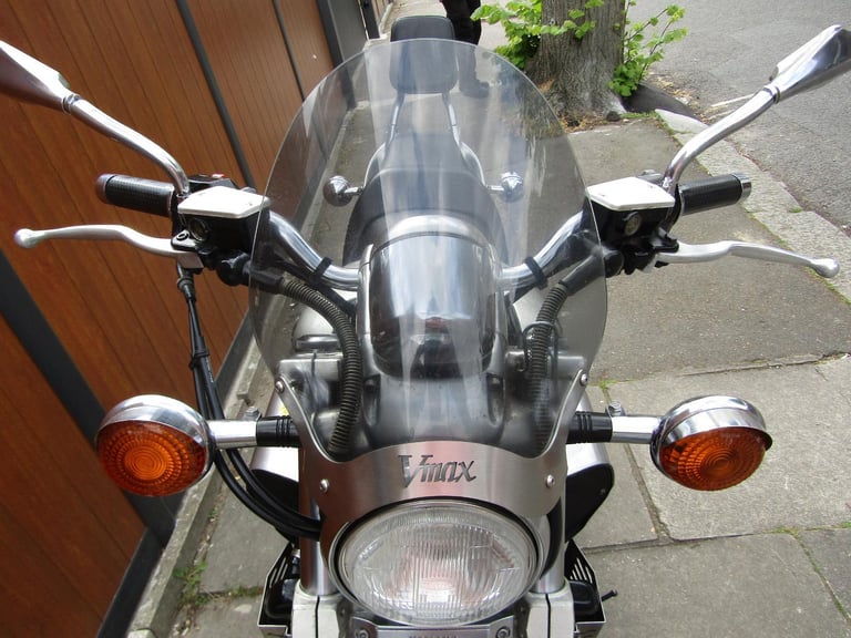 YAMAHA VMAX 1200 * OLD SCHOOL GEM * 10600 MILES FROM NEW * ALL OLD MOT'S *1998 