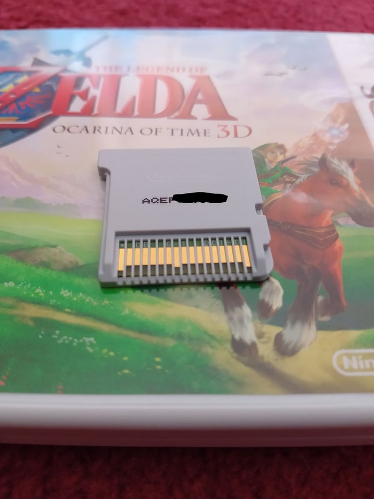 Nintendo 3DS Games Bundle  - Zelda – A Link Between Worlds & Zelda – Ocarina of Time 3D