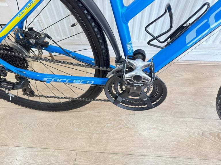 Carerra crossfire 2 hybrid bike in very good condition all fully working 