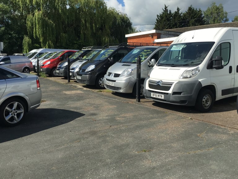 NO VAT SERVICE HISTORY 3 MONTHS WRITTEN WARRANTY CAN DELIVER 