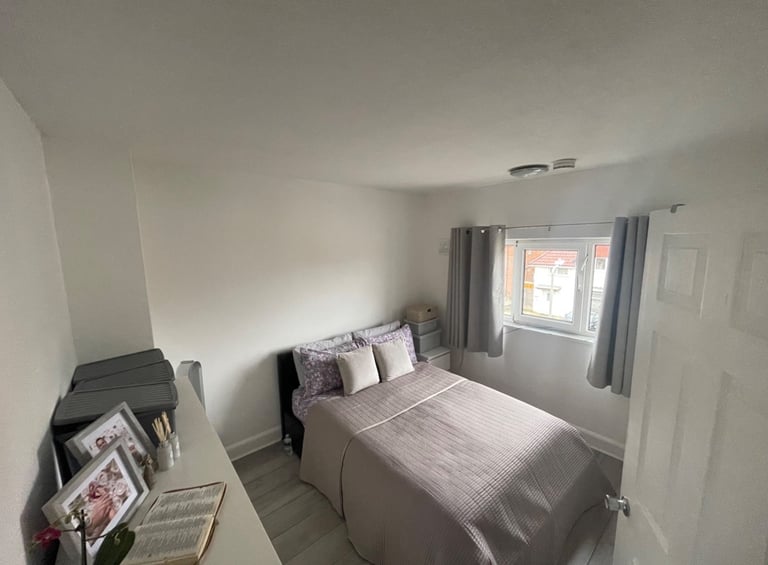 Flat to rent HIGH WYCOMBE 