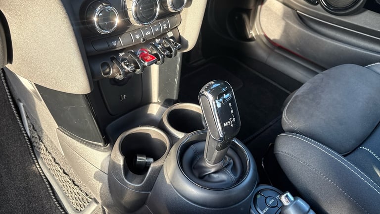 2018 MINI Hatch 1.5 Cooper II 3dr Auto HATCHBACK PETROL Automatic