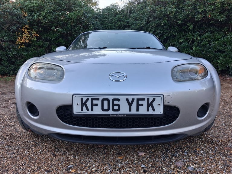 MK3 Mazda MX-5 Convertible 2006 - 2 litre engine 158bhp - Ulez Free Bargin! MOT (no advisories)