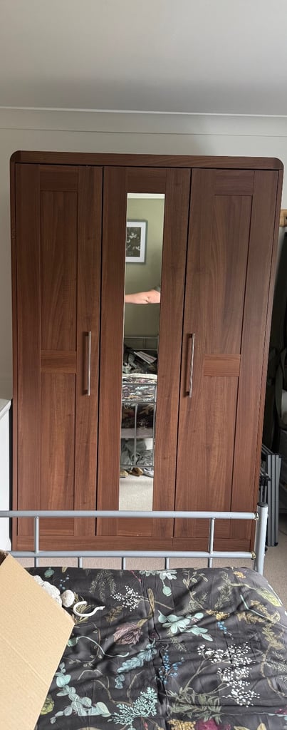 image for Triple wardrobe and draws