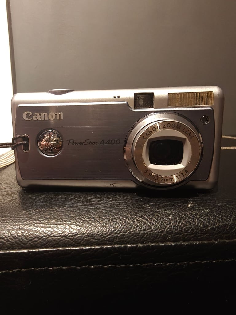 Canon PowerShot A400 Digital Camera Silver 3.2MP Zoom Lens TESTED 