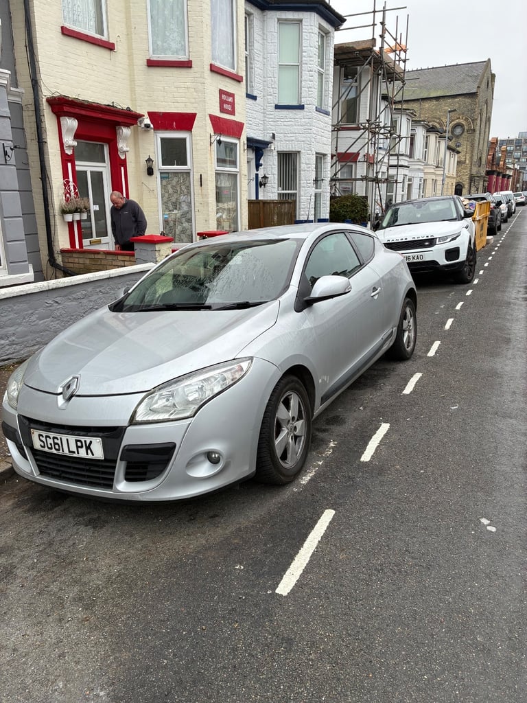 Renault, MEGANE, Coupe, 2011, Manual, 1598 (cc), 3 doors