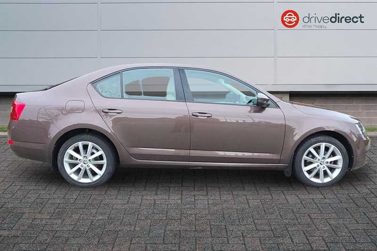 2014 Skoda Octavia 1.4 TSI Elegance Hatchback 5dr Petrol Manual Euro 5 (s/s) (140 ps) Hatchback P...