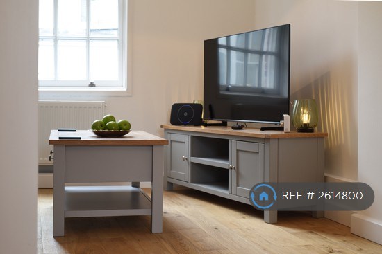 2 bedroom house in Castle Road, Southsea, PO5 (2 bed) (#2614800)