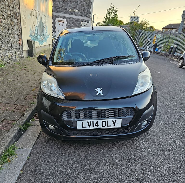Peugeot, 107, Hatchback, 2014, Manual, 998 (cc), 5 doors