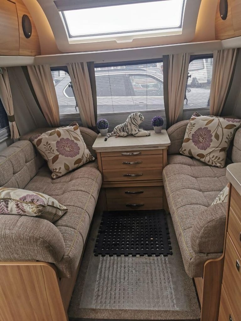 image for 2015 Elddis Crusader Mistral