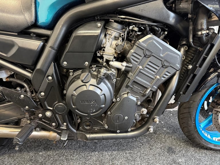 2003 Yamaha FZS 1000 Fazer - 21k miles - Long Mot - Lovely colour  