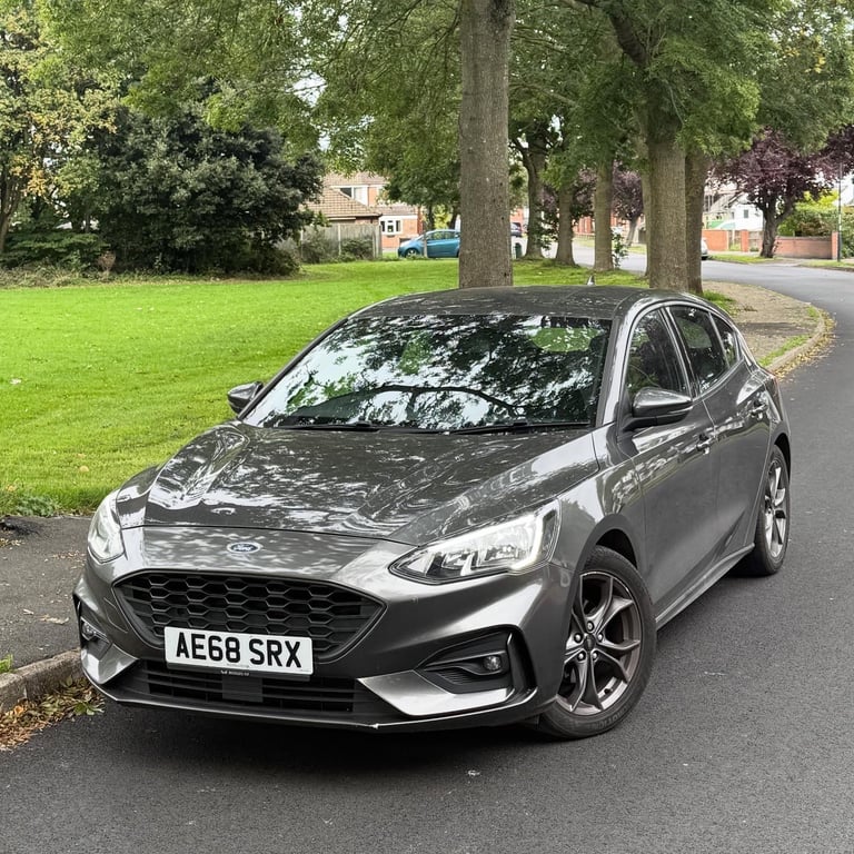 image for FORD FOCUS ST LINE 125 ECOBOOST HPI CLEAR FULL SERVICE HISTORY 2 KEYS 