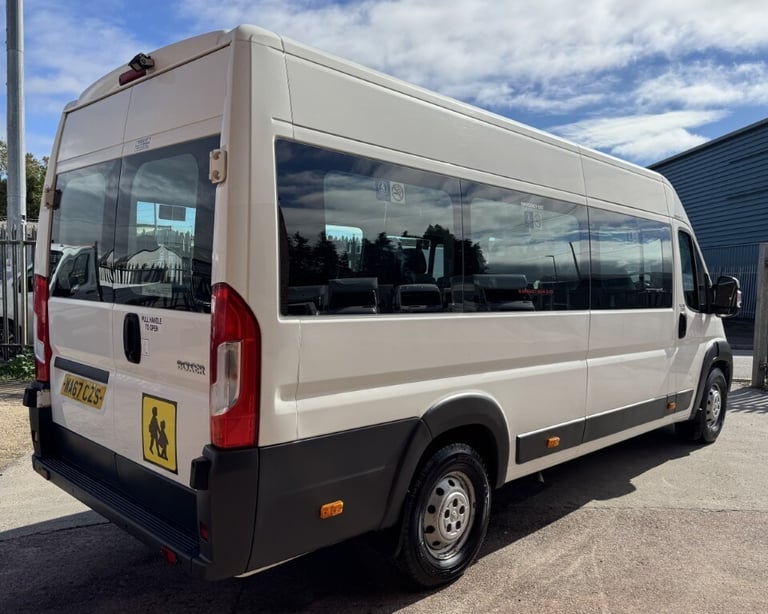 2018 Peugeot Boxer 2.0 BlueHDi H2 17 Seat Minibus LITE (PSV) 130ps Minibus Diesel Manual