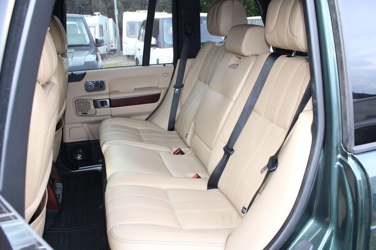 2010 Land Rover Range Rover 4.4 TD V8 Vogue SE Auto 4WD Euro 5 5dr ESTATE Diesel Automatic