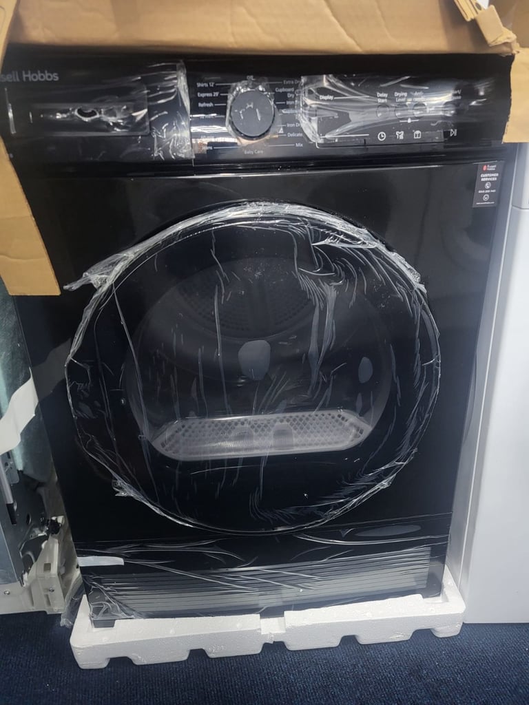 Russell Hobbs Freestanding Condenser Dryer Electric Tumble Dryer 15 Programmes 8kg Capacity 
