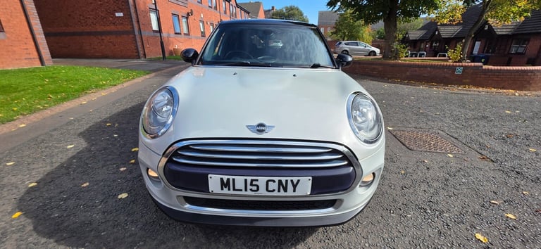 2015 MINI Hatch 1.5 Cooper 5dr HATCHBACK Petrol Manual