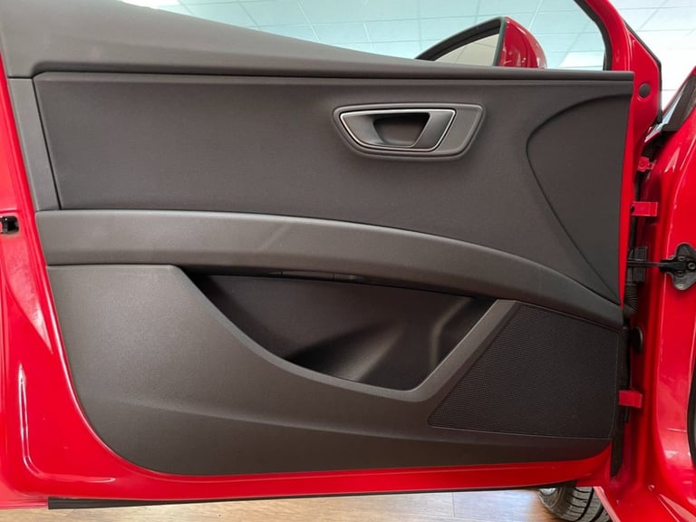 2013 SEAT Leon 1.2 TSI SE Hatchback 5dr Petrol Manual Euro 5 (s/s) (105 ps) Hatchback Petrol Manual