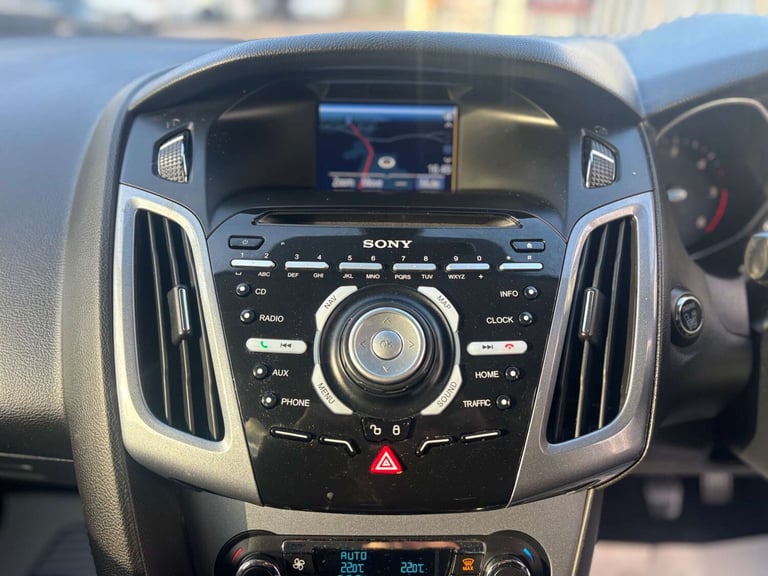 2014 Ford Focus 1.6 Focus Titanium Navigator TDCi 5dr Estate Diesel Manual