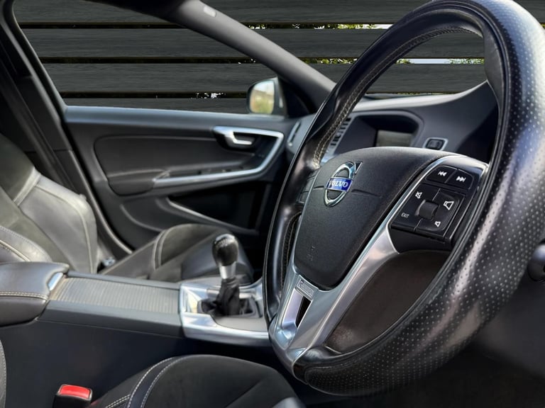 ✿2014/64 Volvo S60 2.0 D3 R Design, Black Diesel ✿GREAT SPEC ✿NICE EXAMPLE✿