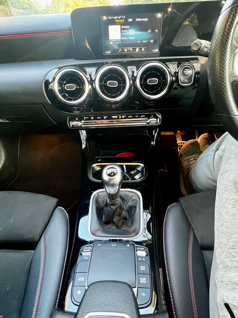 Mercedes-Benz, A CLASS, Hatchback, 2020, Manual, 1332 (cc), 5 doors