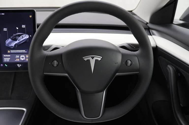 2021 Tesla Model 3 Standard Plus 4dr Auto SALOON ELECTRIC Automatic