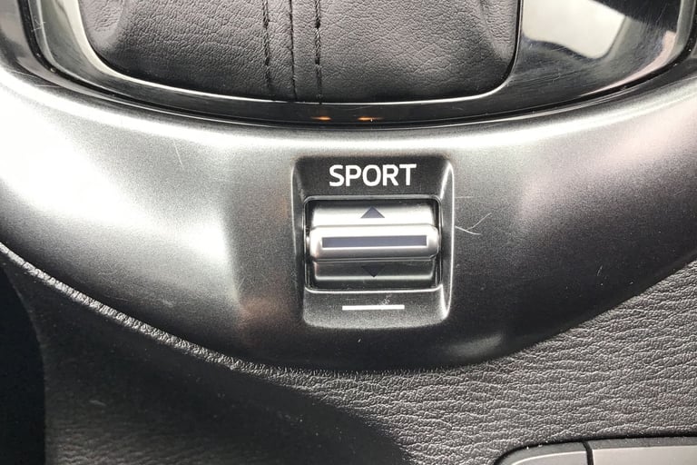 2024 Mazda Mazda2 102329 Hatchback Petrol Automatic