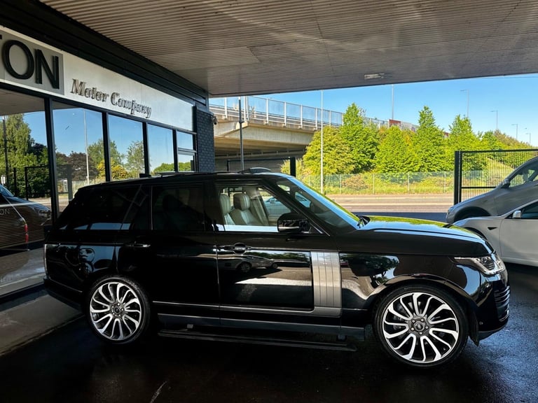  Land Rover Range Rover 4.4 SD V8 Vogue SE Auto 4WD Euro 6 (s/s) 5dr  Diesel Automatic