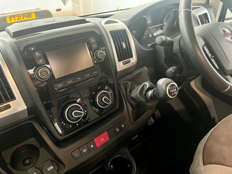 BENIMAR MILEO 346 6 BERTH LARGE GARAGE 3500KG / 150BHP / 12,059 MLS MOTORHOME