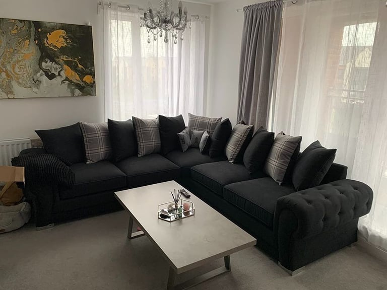 image for Verona Corner Sofa Set ~~ Luxury Design & Comfy Style ~~ Free home Delivery === COD