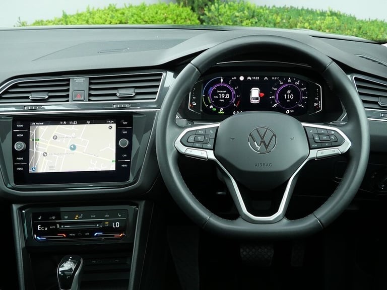 2023 Volkswagen Tiguan 1.4 TSI 13kWh Elegance SUV 5dr Petrol Plug-in Hybrid DSG Euro 6 (s/s) (245...