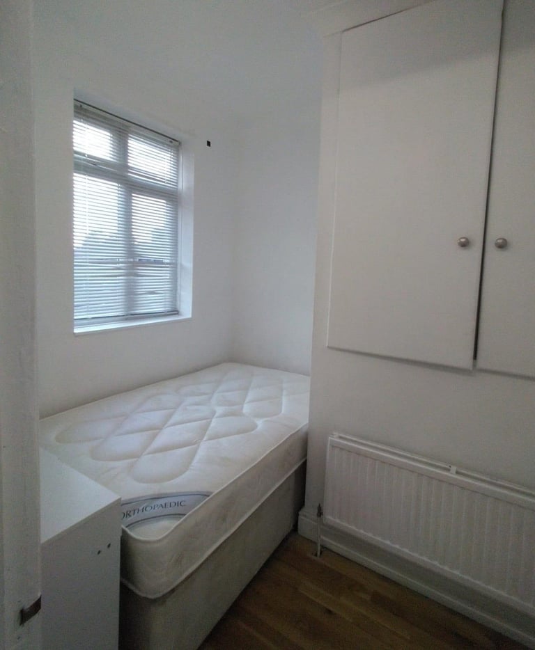DS 1st FLOOR ONE BEDROOM10MIN HITHER GREEN BR20MIN LONDN BRIDGE ZONE3OK SINGLE PARENT&CHILD