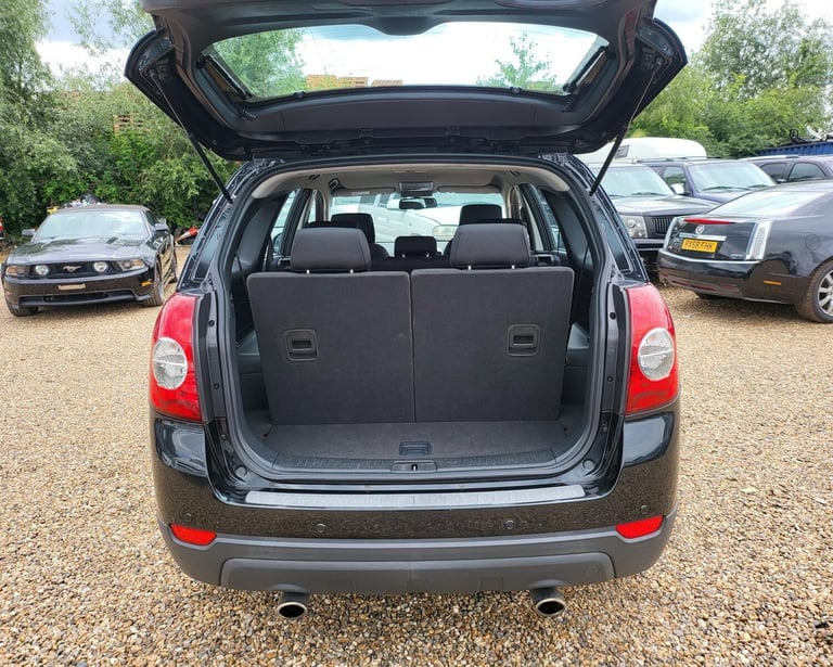 2010 CHEVROLET CAPTIVA 2.0 VCDi LT 5 DOOR 7 SEATER AUTOMATIC BLACK