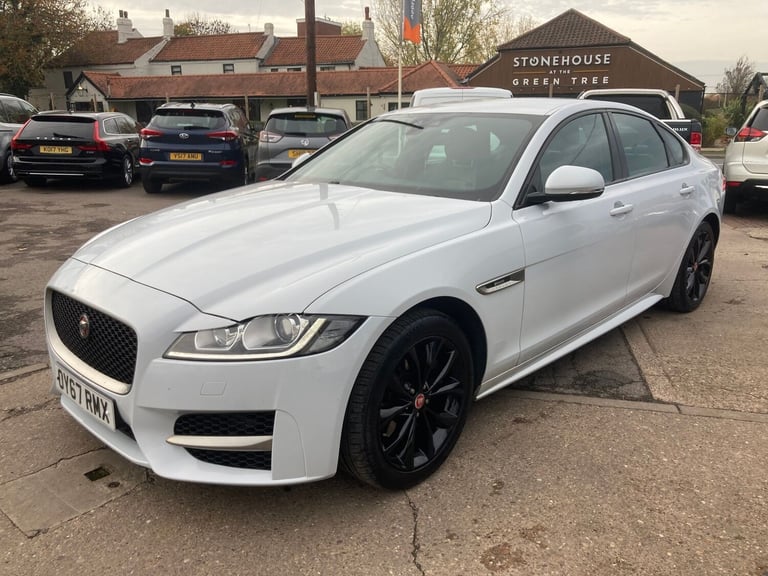 2017 Jaguar XF 2.0d R-Sport Saloon 4dr Diesel Auto Euro 6 (s/s) (180 ps) Saloon Diesel Automatic